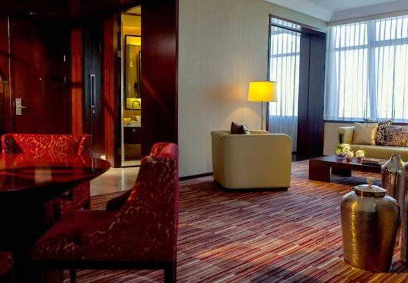 Renaissance Zhongshan Park Hotel Shanghai
