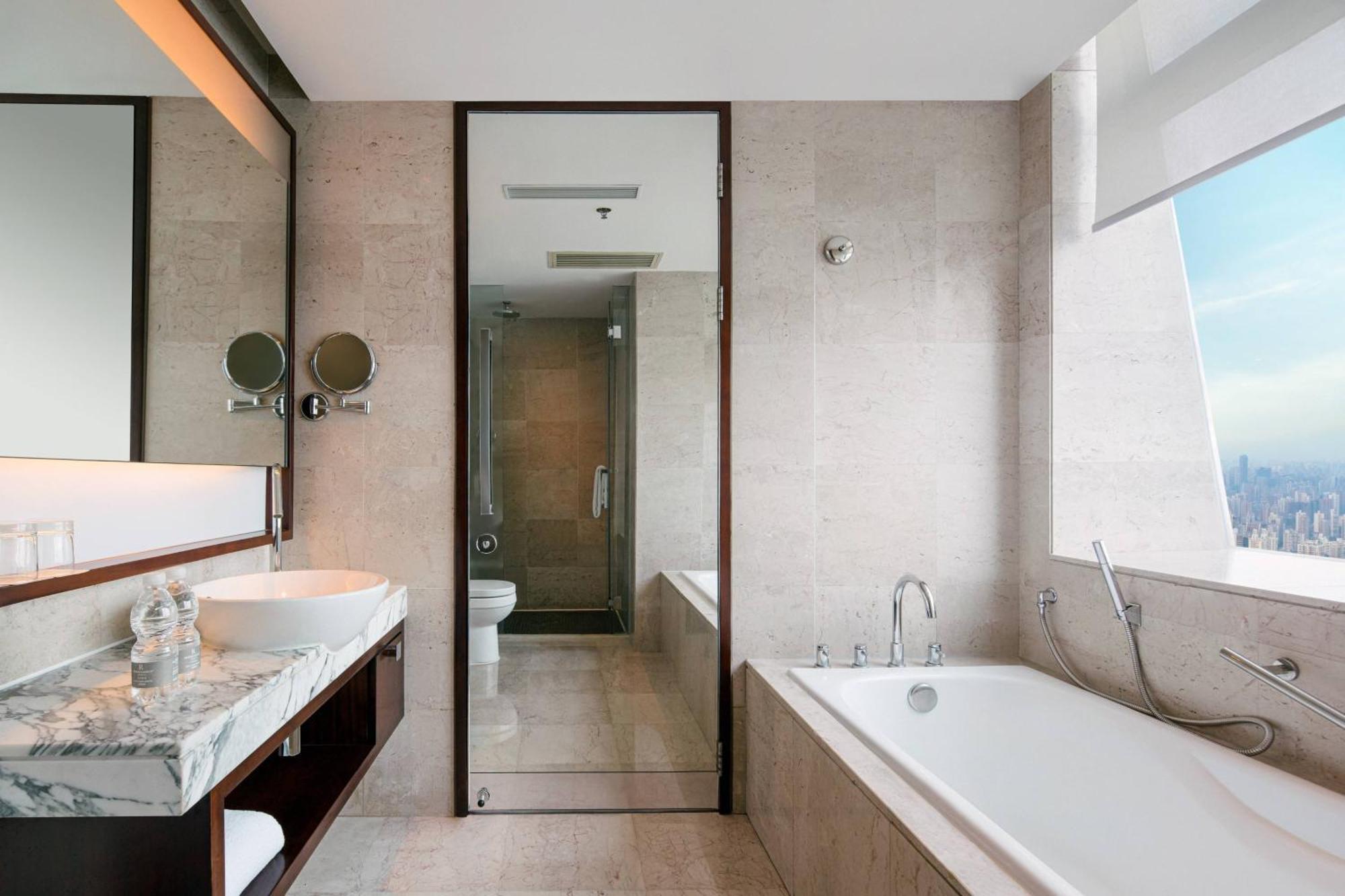 Renaissance Zhongshan Park 5* Shanghai
